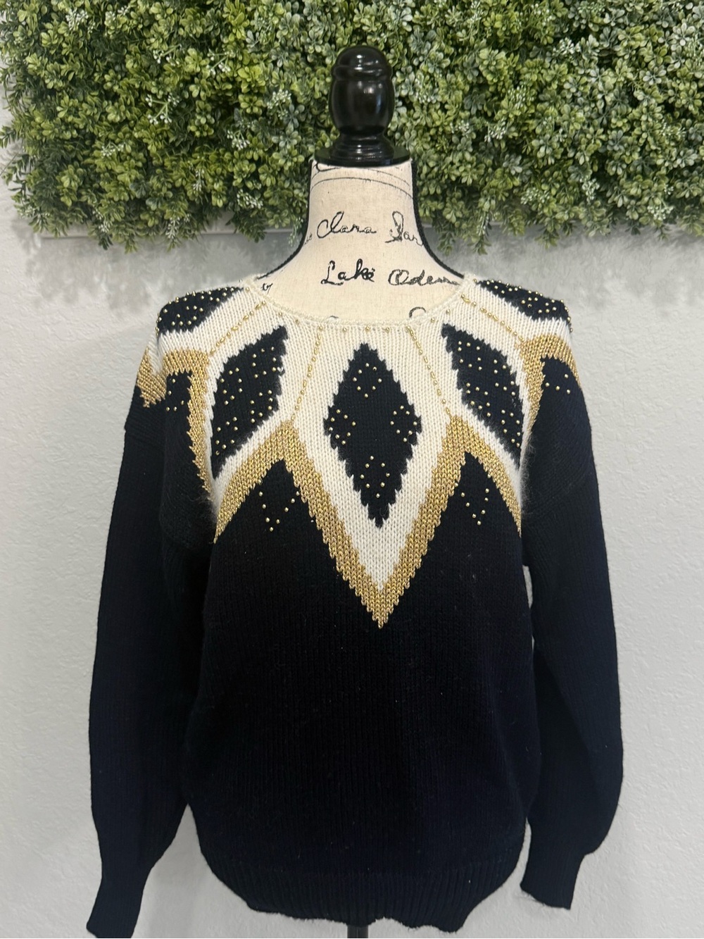 Vintage Dana Scott Navy Blue White Gold Geometric Sweater Size L